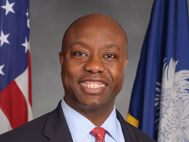 color photograph of Tim Scott