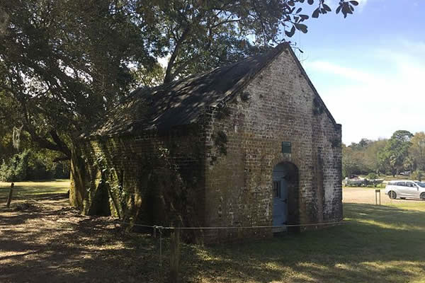 Fort Johnson, James Island, South Carolina (President's House), Colonial period outbuilding.